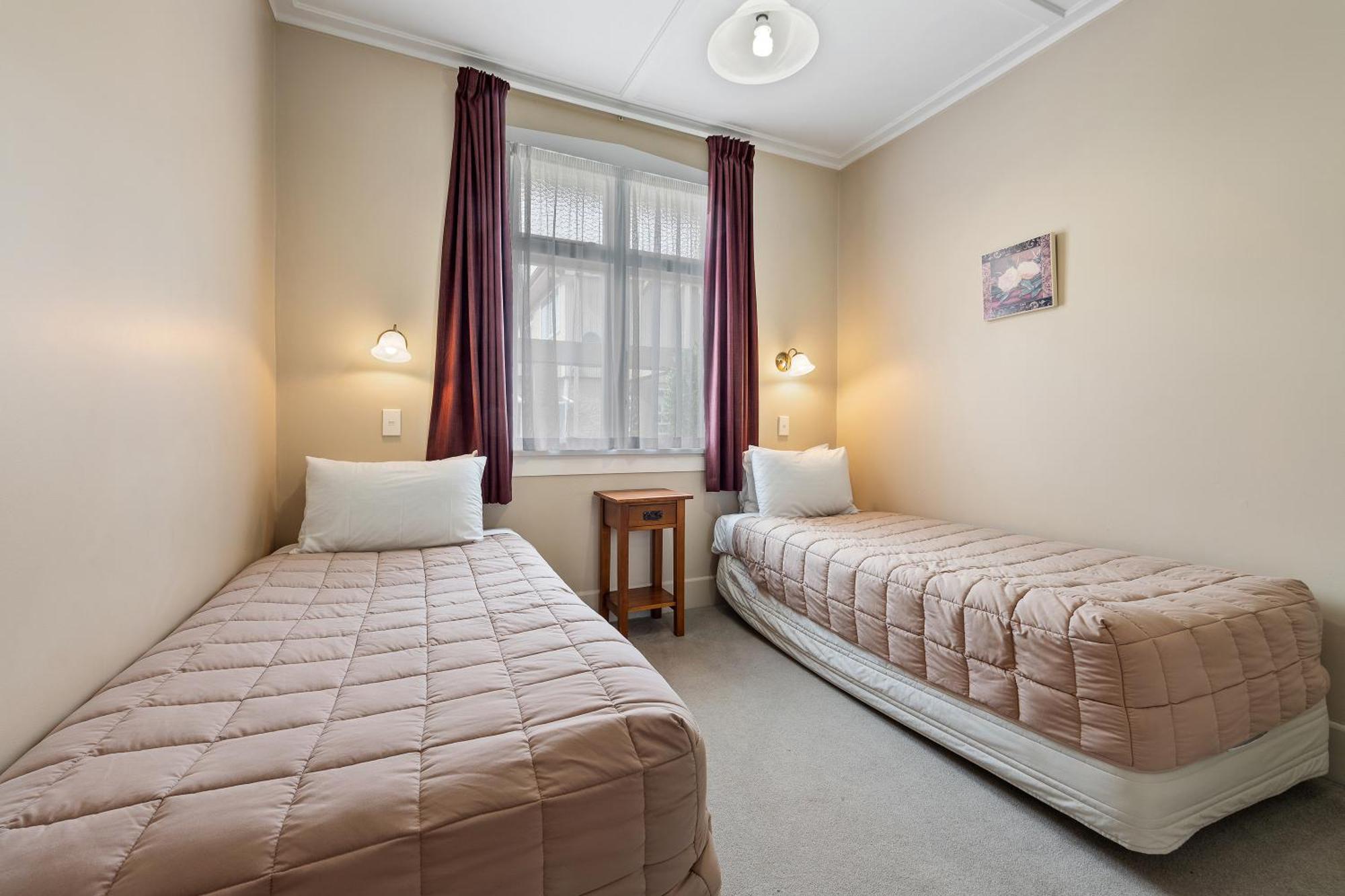 Tower Lodge Motel Invercargill Buitenkant foto