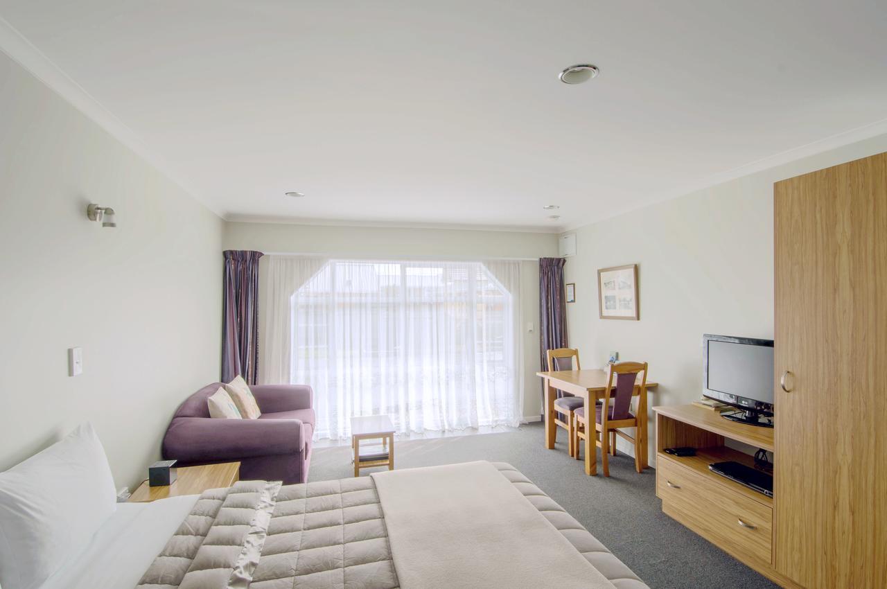 Tower Lodge Motel Invercargill Buitenkant foto