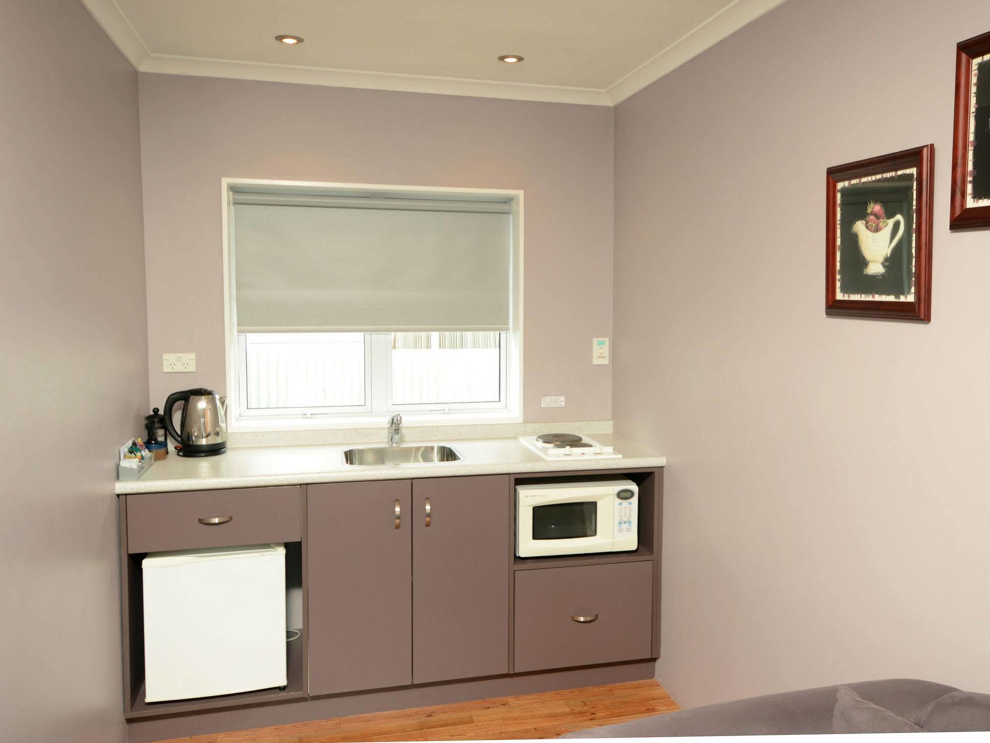 Tower Lodge Motel Invercargill Buitenkant foto