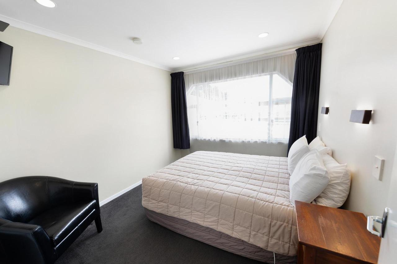 Tower Lodge Motel Invercargill Buitenkant foto